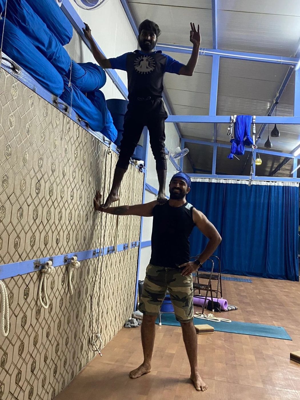 Trust and play in partner work